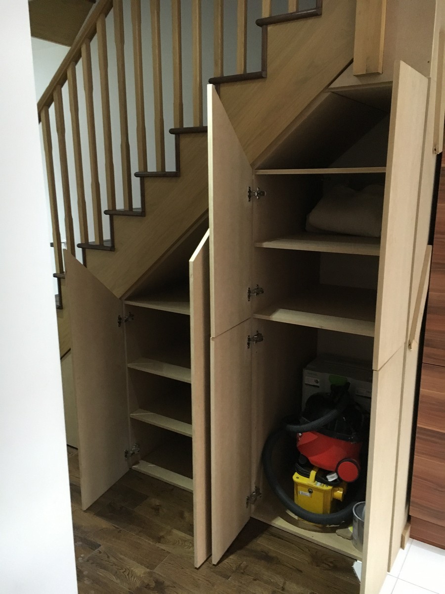 Wardrobe DC Dan Construction